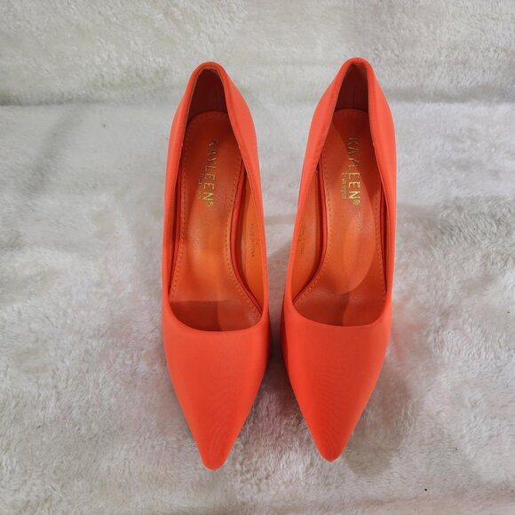 4" Sateen Stiletto Pumps in Neon Orange - Picture 7 of 8